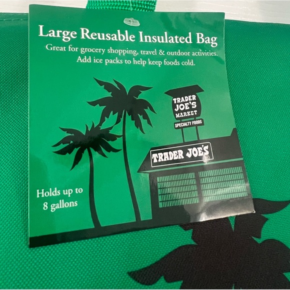 Trader Joe's Large Insualted Cooler Bag - Picture 2 of 6